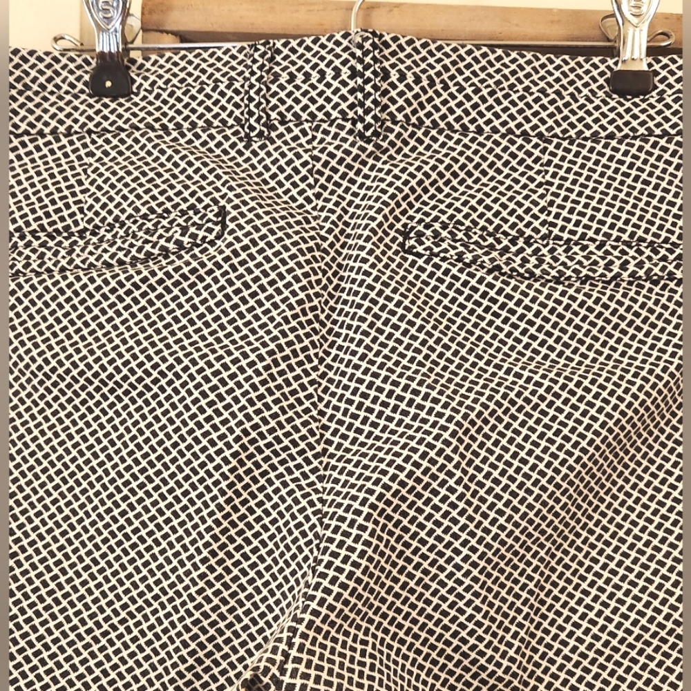 Pants Gap Black And White Patterned Slim City Kha… - image 4
